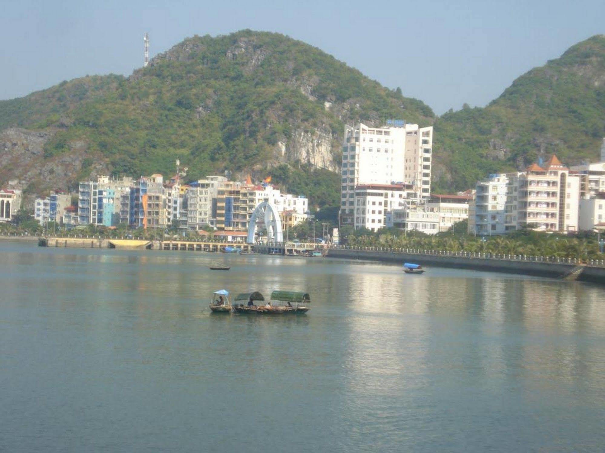 ฮัง ลอง ฮาร์เบอร์ โฮเต็ล Hotel Dong Khe Sau ภายนอก รูปภาพ