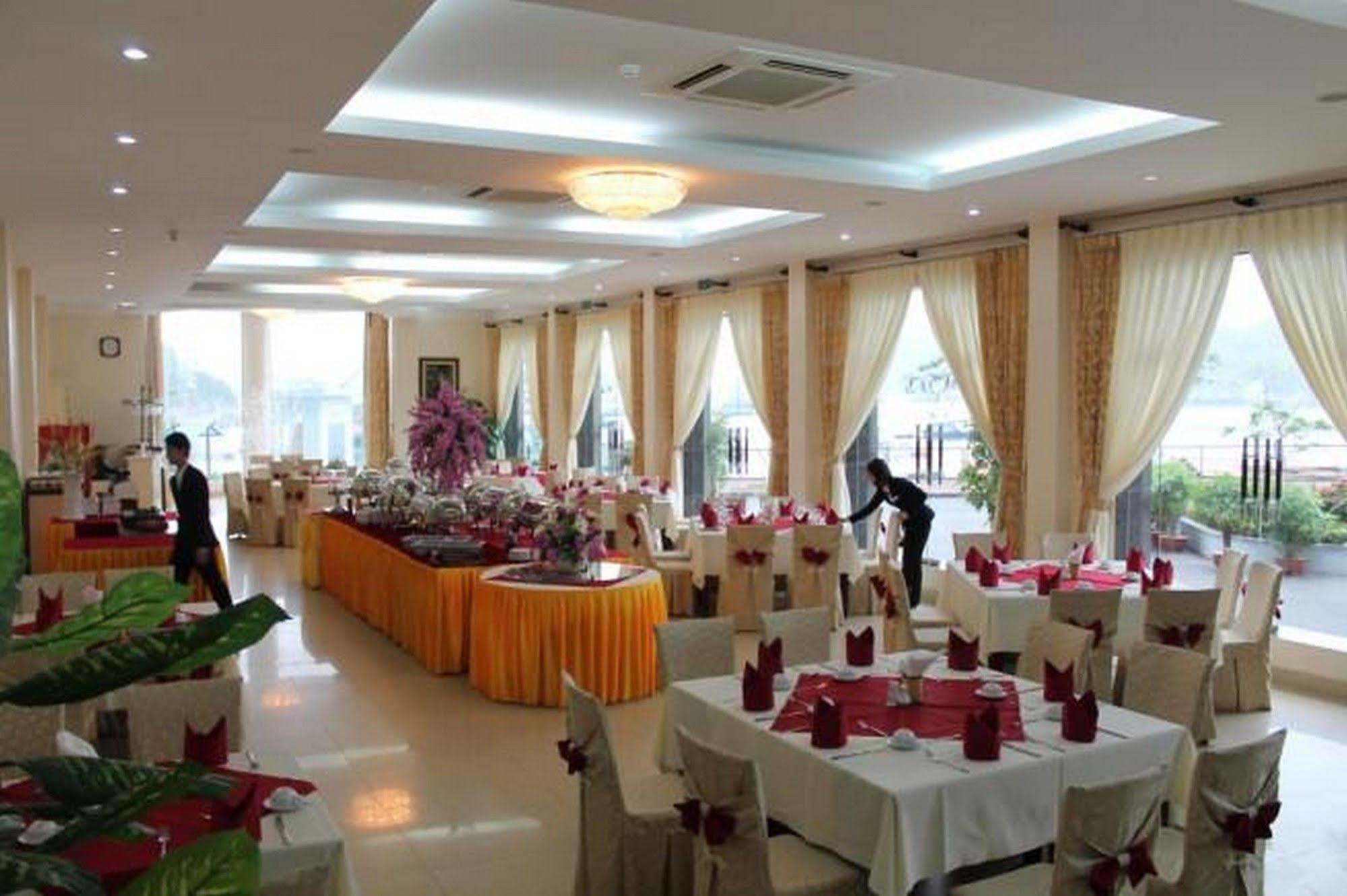 ฮัง ลอง ฮาร์เบอร์ โฮเต็ล Hotel Dong Khe Sau ภายนอก รูปภาพ